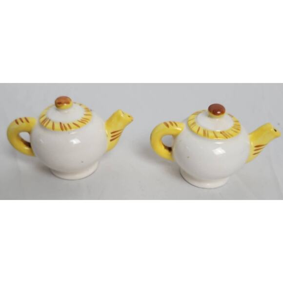 Vintage Ceramic Salt & Pepper Shakers Teapot with Floral Painting and Stripes - Picture 3 of 5